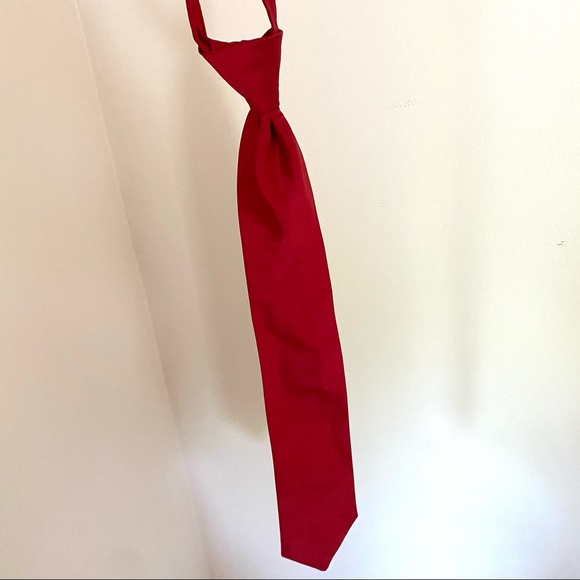 SIX Bright Red Neck Tie - Picture 4 of 4